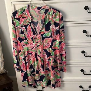 Lilly Pulitzer Navy Floral Sarasota Tunic Top - 30” from shoulder to bottom